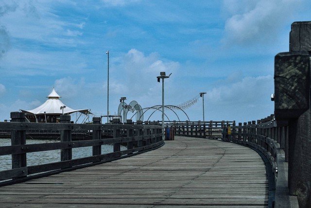 Wisata outdoor Jakarta. Foto hanya ilustrasi. Sumber: Unsplash/syahril fadillah