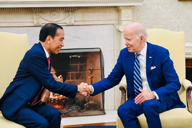 Presiden Jokowi bertemu Presiden AS Joe Biden di Gedung Putih, Washington DC, AS, Senin (13/11/2023). Foto: Laily Rachev/Biro Pers Sekretariat Presiden