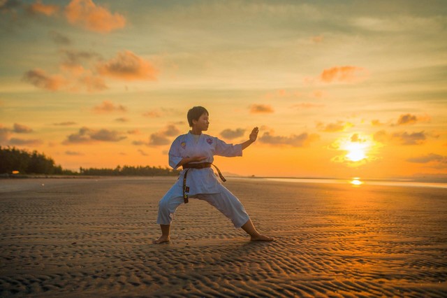 Ilustrasi Dalam Pencak Silat Fungsi dari Gerakan Langkah Yaitu. Sumber: Unsplash/Thao Lee