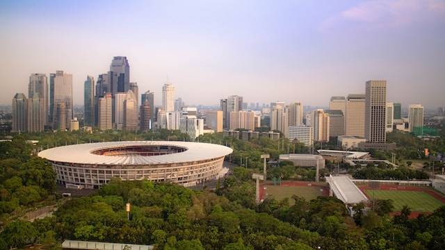 Ilustrasi cara ke Stadion Utama GBK naik MRT. Sumber: Unsplash/Dino Januarsa