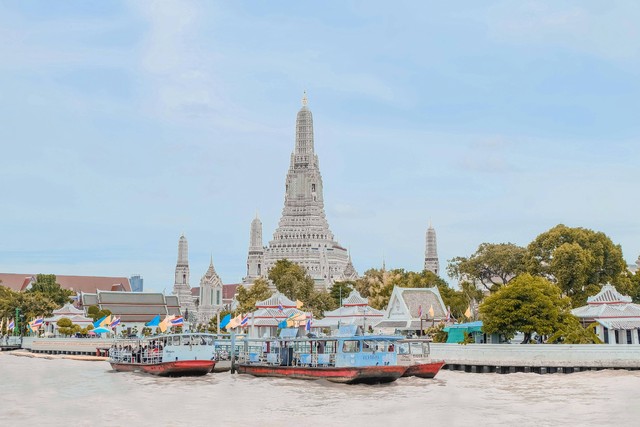 Ilustrasi destinasi wisata Bangkok. Sumber: /Unsplash/Alice.