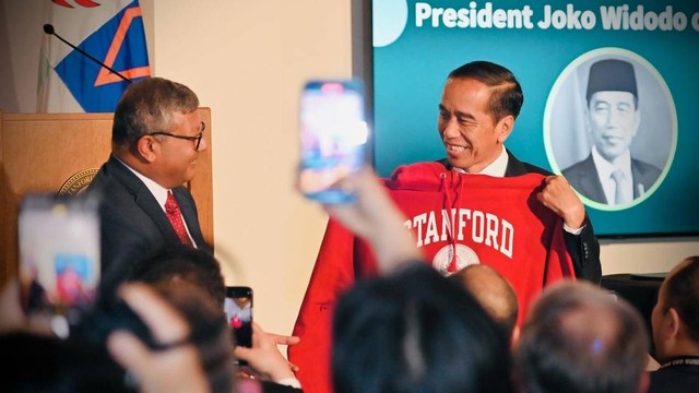 Presiden Jokowi memberikan kuliah umum di Standford University. Foto: Laily Rachev/Biro Pers Sekretariat Presiden