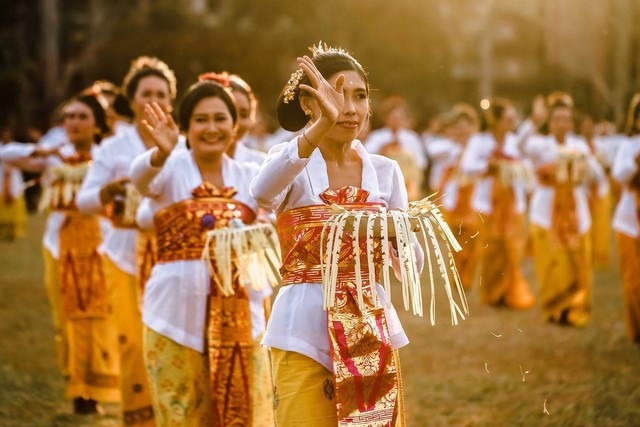 Mengapa Indonesia memiliki keanekaragaman budaya. Foto hanya ilustrasi. Sumber: Pixabay/innokurnia