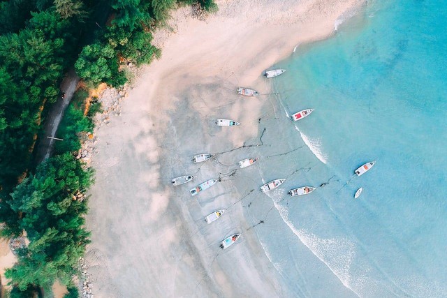 Ilustrasi Pantai Baron. Sumber pexels-pok-rie