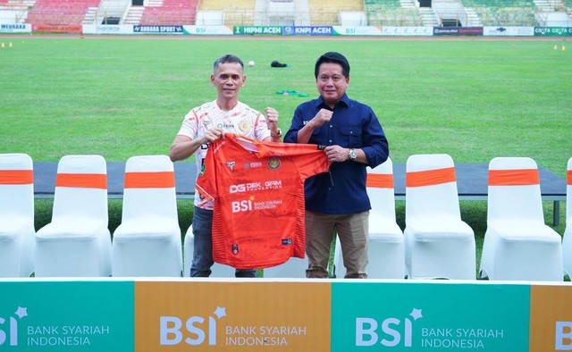 BSI mendukung PERSIRAJA promosi ke Divisi 1 Liga Indonesia pada musim depan. Foto: dok. BSI