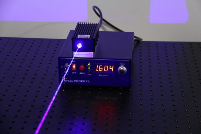 Pengertian dan cara pengukuran diode, Foto Hanya Ilustrasi. Sumber foto: Unsplash/LaserWorld LaserBeam
