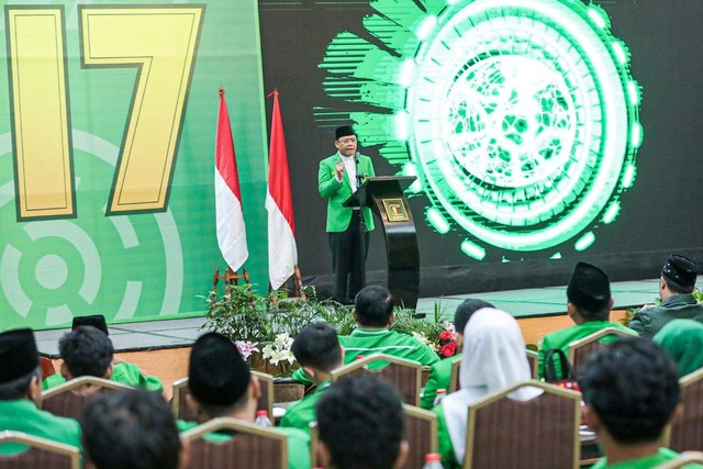 Plt Ketua Umum Partai Persatuan Pembangunan (PPP) Muhamad Mardiono saat memberi arahan di Musyawarah Kerja Wilayah (Mukerwil) I DPW PPP DKI Jakarta, di Jakarta, Minggu (19/11/2023). Foto: Dok. Istimewa