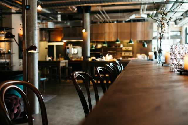 Ilustrasi Coffee Shop di Sunter. Sumber: Unsplash/Jonas.