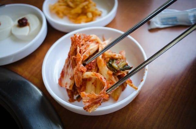 https://www.pexels.com/search/kimchi/