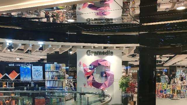 Gramedia, Central Park, Jakarta. Sumber: Dokumentasi Pribadi 