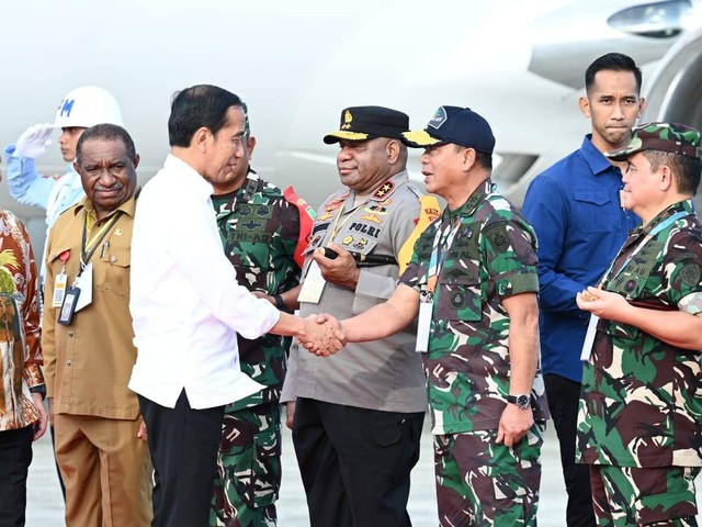 Jokowi kunjungi Biak Numfor. Foto: Kris/Biro Pers Sekretariat Presiden