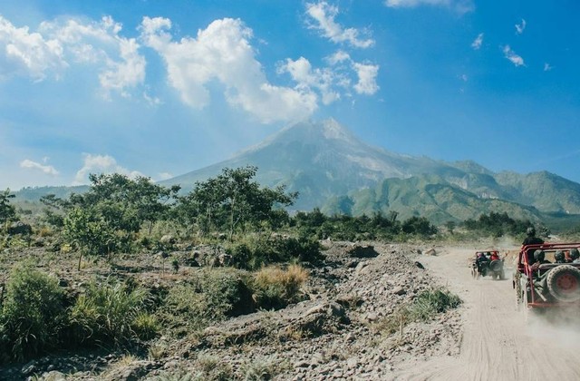 Ilustrasi Wisata Kaliadem   Sumber Unsplash/Eugenia Clara