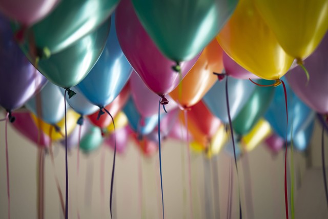  Ilustrasi Caption Birthday Aesthetic, Foto Unsplash/Adi Goldstein