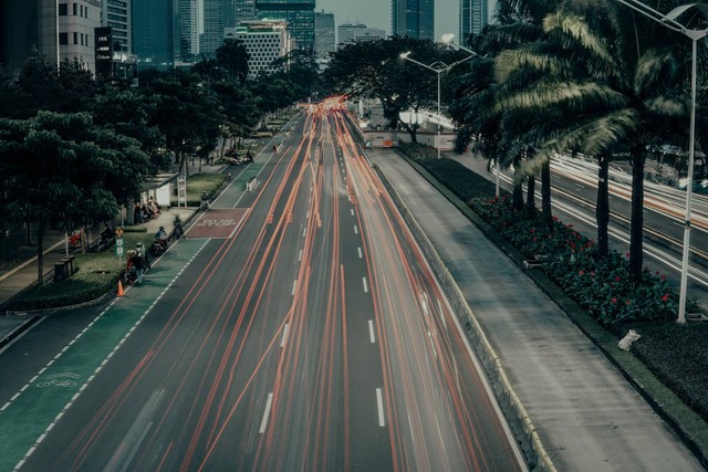 Ilustrasi Jembatan Pinisi Sudirman, Sumber Unsplash Surya Ahmad Pajar