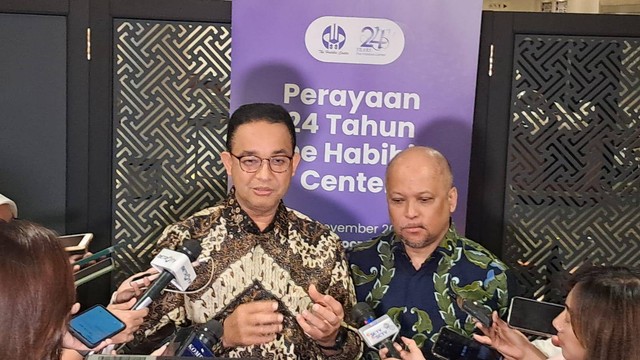 Capres Anies Baswedan dalam acara Habibie Center di di Hotel Le Meridien, Jakarta, Kamis (23/11/2023). Foto: Annisa Thahira Madina/kumparan