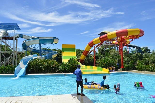 Ilustrasi waterpark di Bandung. Sumber foto: Pixabay @qadamashidqin