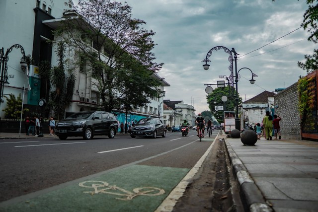 Ilustrasi isi dasa sila bandung - Sumber: unsplash.com/@vchriss