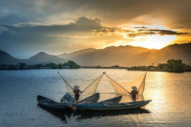 Ilustrasi nilai-nilai Pancasila dalam pembangunan nasional. Sumber foto: pexels/Quang Nguyen Vinh.