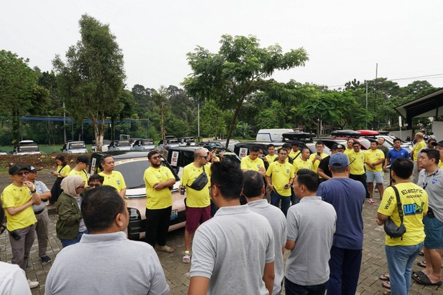 Komunitas pengguna mobil listrik Wuling atau WEVI rayakan ulang tahun pertama. Foto: WEVI