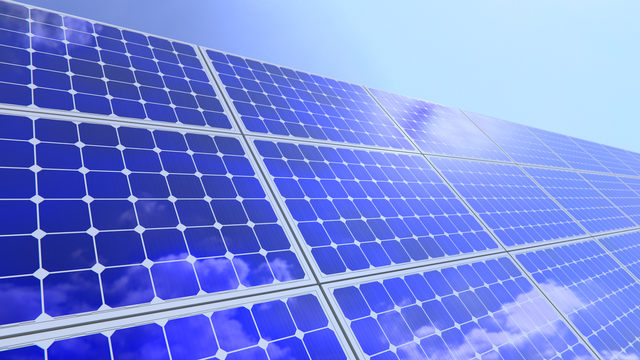 Ilustrasi panel surya sebagai energi bersih. Foto: jniittymaa0/Pixabay