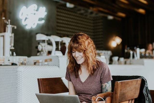 Ilustrasi histrionic personality disorder. Foto: Brooke Cagle/Unsplash