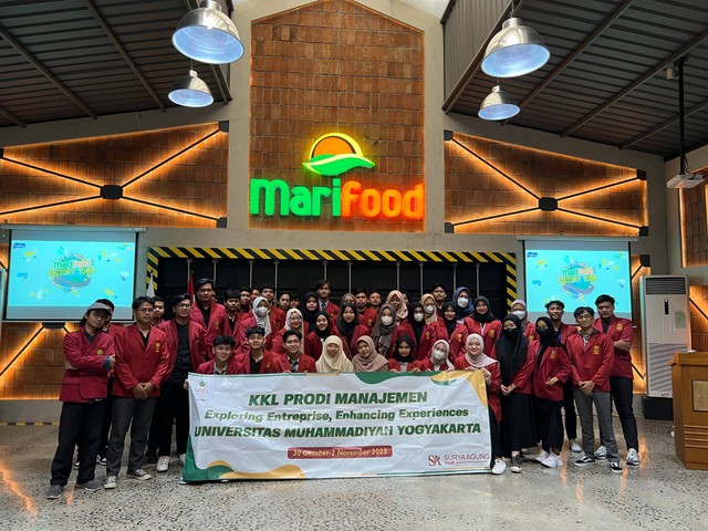 KKL Prodi Manajemen Universitas Muhammadiyah Yogyakarta di Marifood, Semarang. Dokumen Pribadi