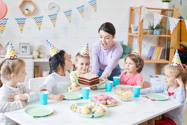 Ilustrasi Ucapan Selamat Ulang Tahun untuk Anak Laki-Laki Islami Pendek. Foto: Unsplash/Unsplash+