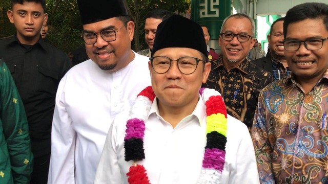 Calon Wakil Presiden nomor urut 1 Muhaimin Iskandar alias Cak Imin, setelah mengisi Kuliah Umum di Universitas Muhammadiyah Riau, Sabtu (2/12). Foto: Dok. Istimewa