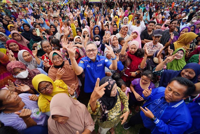 Ketua Umum Partai Amanat Nasional (PAN) Zulkifli Hasan atau Zulhas kampanye di Lampung. Foto: Dok. Istimewa