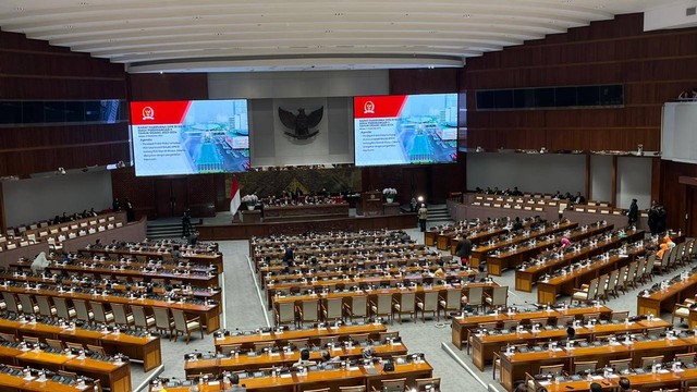 Rapat Paripurna DPR Penutupan Masa Sidang ke-10 masa sidang II tahun 2023/2024. Foto: Paulina Herasmaranindar/kumparan