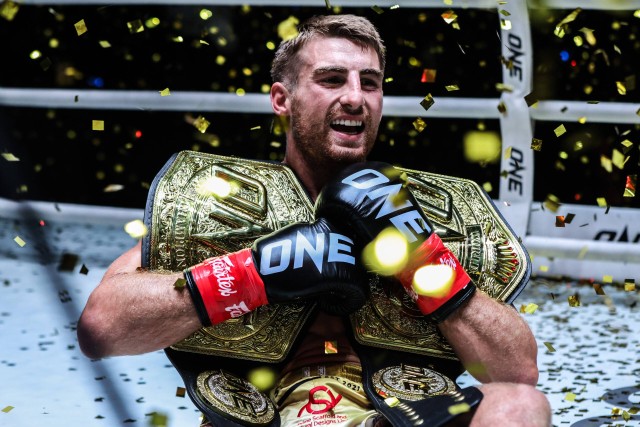 Juara Dunie ONE Bantamweight Muay Thai dan Kickboxing, Jonathan Haggerty. Foto: ONE Championship