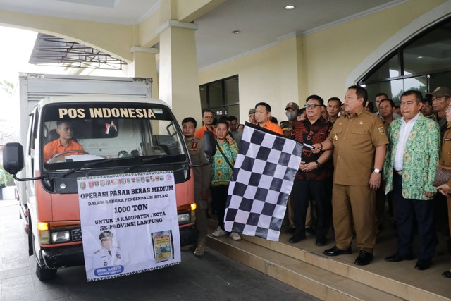 Tekan Inflasi, Pemprov Lampung Sediakan 1.000 Ton Beras Medium Dijual HET