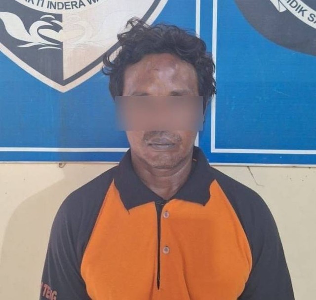 Pelaku pencabulan yang berhasil ditangkap. | Foto: Dok Polres Lampung Tengah