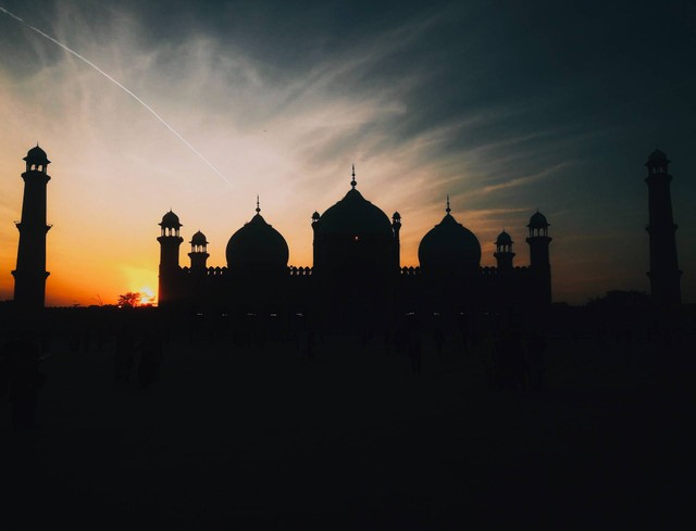 Ilustrasi nama-nama yang pernah menjadi Khalifah Daulah Syafawi. Sumber foto: Unsplash