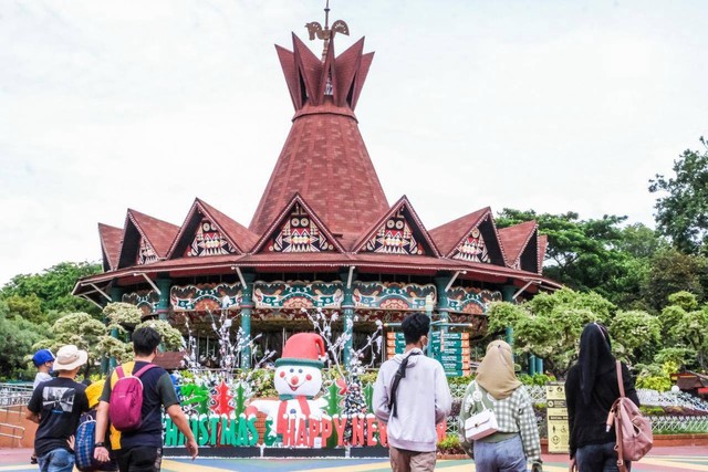 Pengunjung di Dufan. Foto: Dok. Kemenparekraf