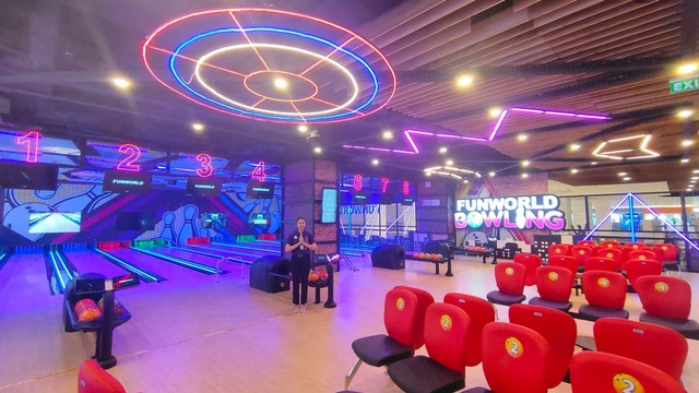 Funworld Bowling hadir di Mall Of Indonesia (MOI). Foto: Funworld