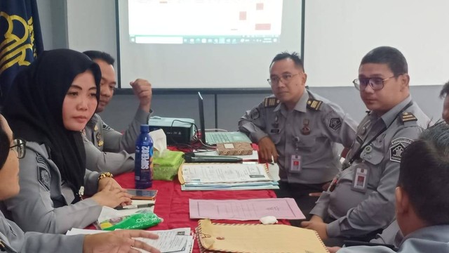 Panita Penerimaan Calon PPNPN Bapas Semarang Selenggarakan Rapat Persiapan