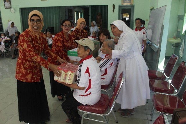 Dharma Wanita UPT Kemenkumham Se-Eks Karesidenan Pekalongan Berbagi ...