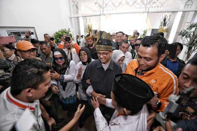 Capres nomor urut 1 Anies Baswedan melakukan rangkaian kampanye di Riau, Rabu (13/12/2023). Foto: Dok. Istimewa