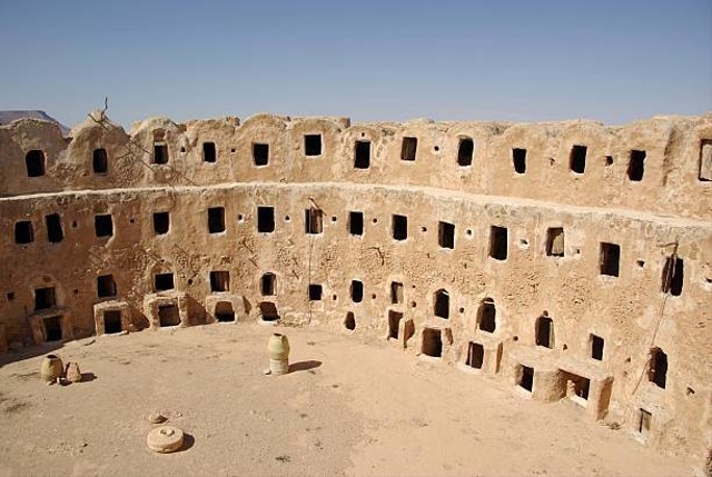 Lumbung Berber Kuno di Gurun Libya, sumber: istock.com/pascalou95