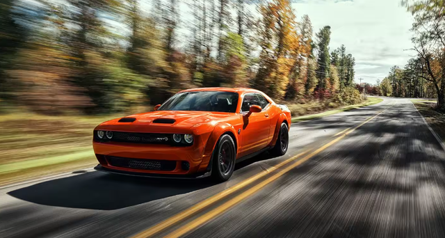 Ilustrasi harga Dodge Challengger: Dodge