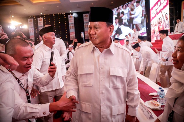 Ketua Dewan Pembina dan Ketua Umum Partai Gerindra sekaligus Capres nomor urut 2, Prabowo Subianto, menghadiri Rakornas Partai Gerindra di JIExpo, Kemayoran, Jakarta Pusat, Jumat (15/12/2023). Foto: Jamal Ramadhan/kumparan