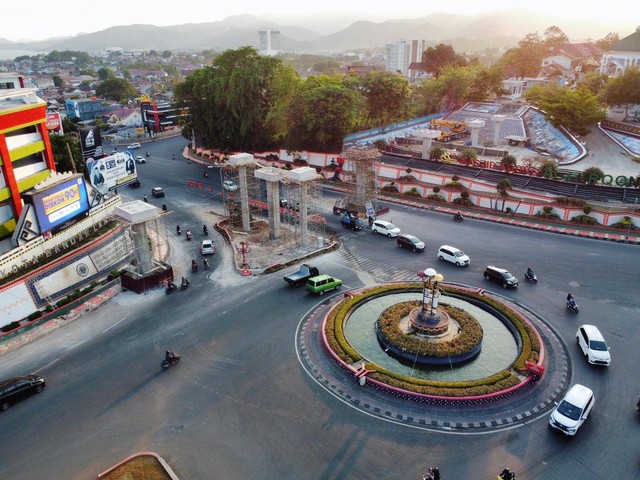 Pembangunan Jembatan Siger Milenial, Kota Bandar Lampung, Sabtu (16/12/2023) | Foto: Roza Hariqo/Lampung Geh