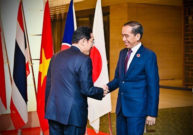 Presiden Jokowi hadiri KTT Perayaan 50 Tahun ASEAN-Jepang. Foto: Laily Rachev/Biro Pers Sekretariat Presiden