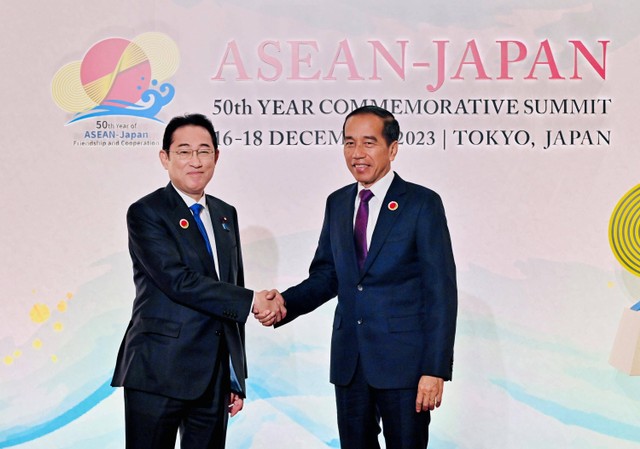 Presiden Jokowi menghadiri perayaan 50 tahun hubungan persahabatan dan kerja sama ASEAAN-Jepang di Hotel The okura, Tokyo, Jepang. Foto: Laily Rachev/Biro Pers Sekretariat Presiden