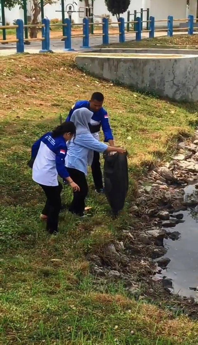 Kesetaraan Gender Dalam Pengelolaan Air Bersih. Sumber : Mahasiswa Rekayasa Tata Kelola Air Terpadu Institut Teknologi Sumatera
