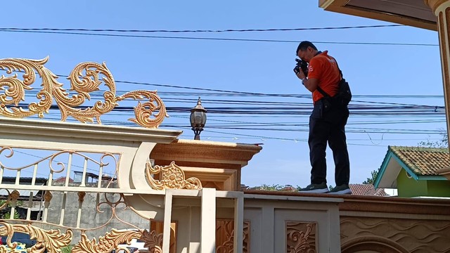 Rumah Sekretaris PWNU Lampung Dilempar Bom Molotov oleh OTK (2)