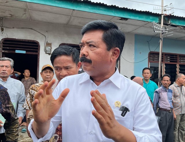 Menteri Agraria dan Tata Ruang (ATR) Hadi Tjahjanto di Kota Medan, Senin (18/12/2023). Dok: Vosa/kumparan