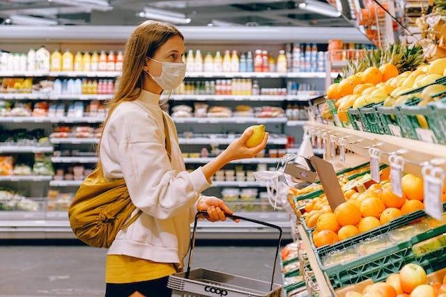 Ilustrasi belanja di supermarket. Foto: Pexels. 