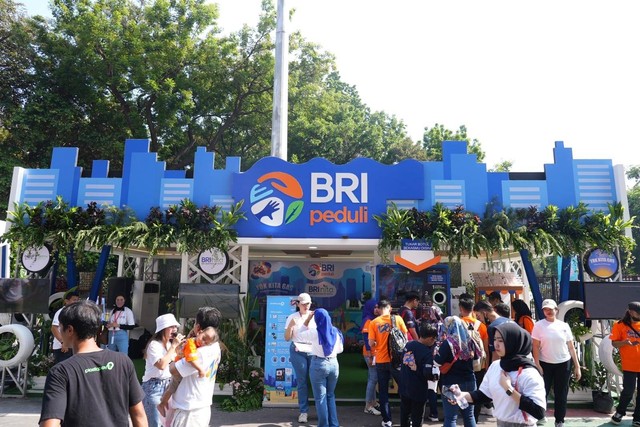 Aksi BRI Peduli saat HUT BRI ke-128 di GBK. Foto: BRI